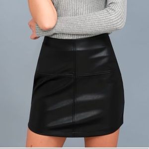 LEATHER MINI SKIRT